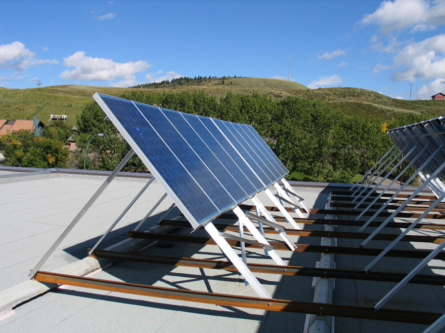 Photovoltaic and Wind Energy System